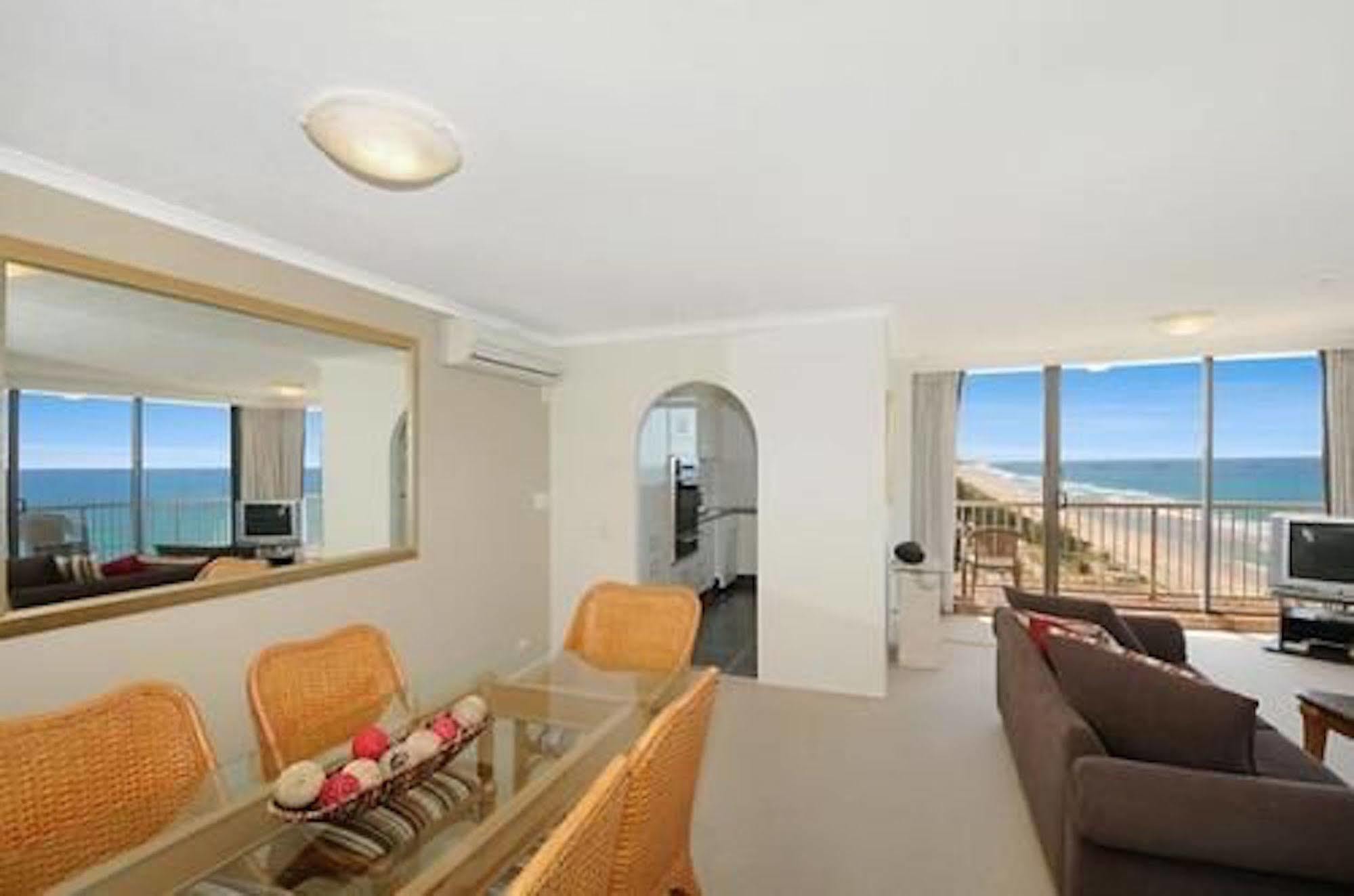 Boulevard Towers On Broadbeach Gold Coast Ngoại thất bức ảnh